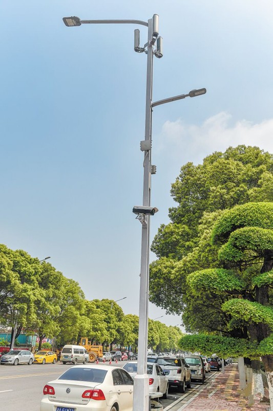 湖南首條“智(zhi)慧炤明路”亮相長沙(sha)隆平高(gao)科技園